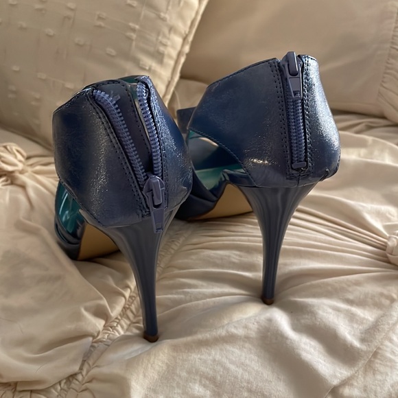 Carlos by Carlos Santana Stilettos - blue/periwinkle - Picture 3 of 9